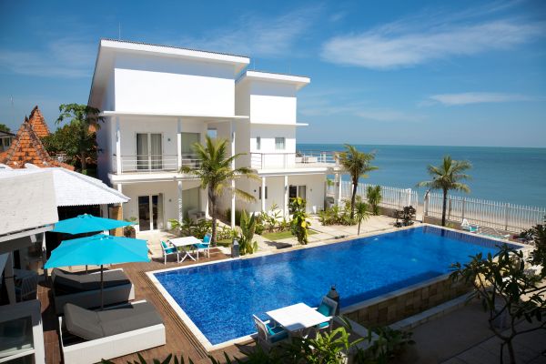 Vacation Home Construction Service
